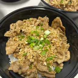 หมูสไลด์ทอดกระเทียม