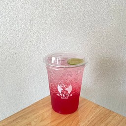 แดงมะนาวโซดา