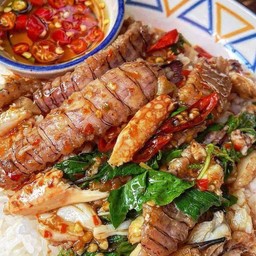 ข้าวต้มทรงเครื่องสูตรโบราณ นำโชคตึกB