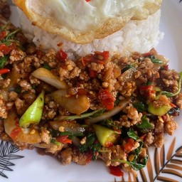 ข้าวกระเพราหมู