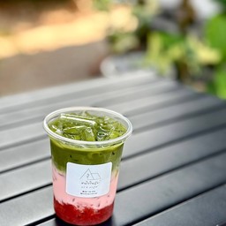 มัทฉะ สตรอเบอรี่