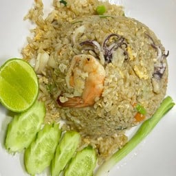 ข้าวผัดทะเล