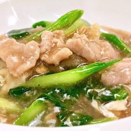 [อร่อยซ่ากับโค้ก] ราดหน้า +  โค้ก ไม่มีน้ำตาล (ขวด)