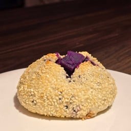 Sesame Sweet Potato Bun