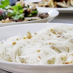 หมี่ขาวลวก