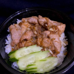 Ari ข้าวกระทะผัด