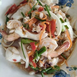 ยำวุ้นเส้น