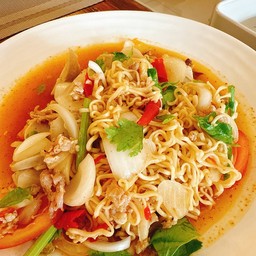 ยำมาม่า