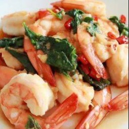 ข้าวกะเพรากุ้ง