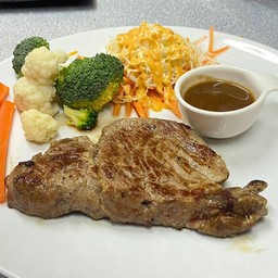 สเต๊กเนื้อพิคานย่า