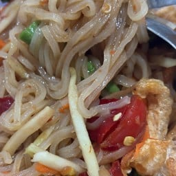 แซ่บลาว