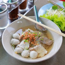 ก๋วยเตี๋ยว น้ำใส