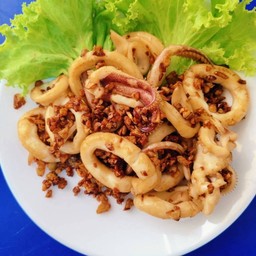 หมึกกระเทียม