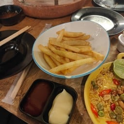 จุ่มจุ่ม อีสาน-ชาบู บุฟเฟ่ต์ By My Castle