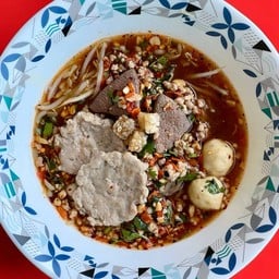 8 เซียน ก๋วยเตี๋ยวต้มยำโบราณ