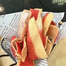 Fried crab sticks ( ปูอัดอบกรอบ)