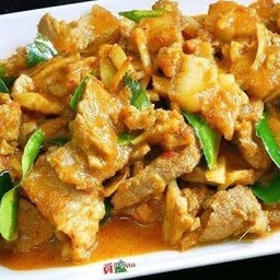 คั่วหมูเถื่อน ( ใต้แท้ ) ราดข้าว