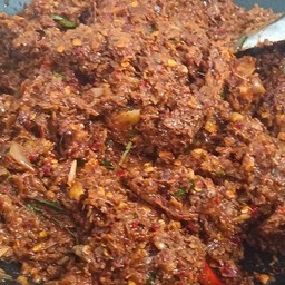 ปลาร้าผัด