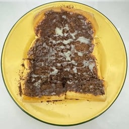 ขนมปังแผ่นปิ้ง ( โอวัลตินครั้นชี่ )