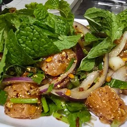 ลาบแซลมอน