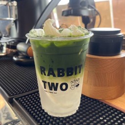 เพียวมัทฉะ น้ำมะพร้าว