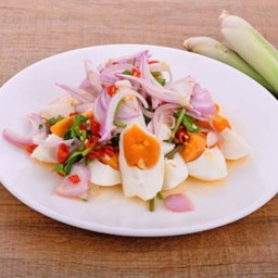 ยําไข่เค็ม(2ใบ)