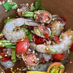 ตำเหลาหอยแครง+กุ้งสด