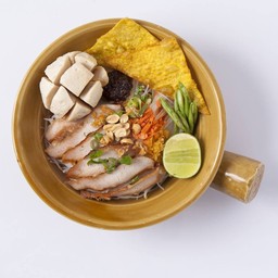 คลุกคลิกหมูย่างลูกชิ้นยักษ์[ก๋วยเตี๋ยวต้มยำสุโขทัย]