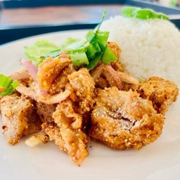 ข้าวยำไก่แซ่บ