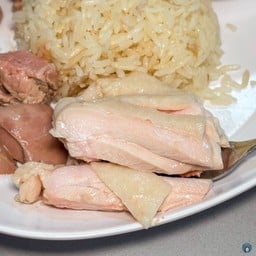 ข้าวมันไก่โต๊ะพับ
