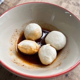 ลูกชิ้นหมูลวก