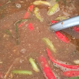 ชุดขนมจีนน้ำแจ่วละเบ๋อ