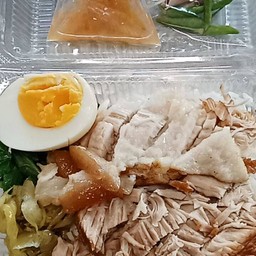 ขาหมูราดข้าว