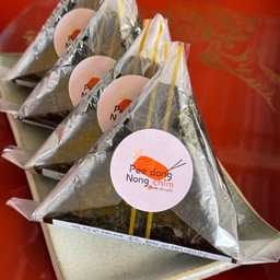 ข้าวปั้นญี่ปุ่น โอนิกิริ