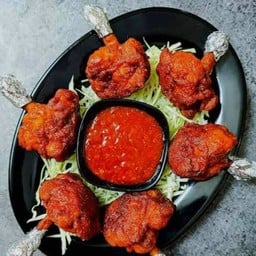 ไก่ทอดโลลี่ป๊อบซอลเปรี้ยวหวาน