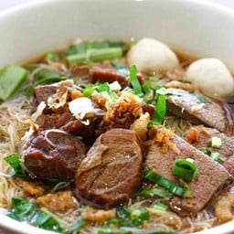 ก๋วยเตี๋ยวตีพุง อุดรธานี
