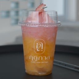 Sunset Frappe (Mayongchid&Strawberry)