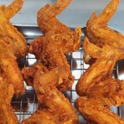 ปีกไก่ทอด