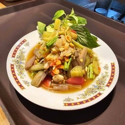 ส้มตำไทยสายบัว