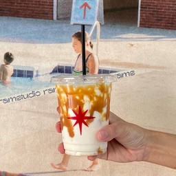 VANILLA & CARAMEL MILK