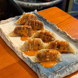Gyoza Spicy Cayenne - เกี๊ยวซ่า ซอสสไปซี่ คาเยนส์