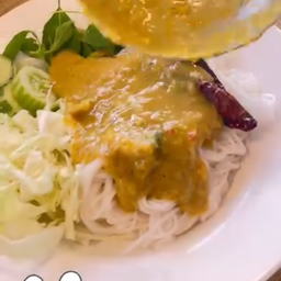 โตมากับปู 🦀 - ขนมจีนน้ำยา & อาหารใต้