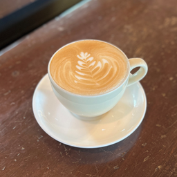 ลาเต้ร้อน