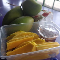 มะม่วงน้ำปลาหวาน