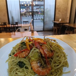 สปาเก็ตตี้เขียวหวานกุ้ง