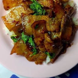 กระเพรา สามชั้น