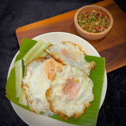 ข้าวไข่ดาวสามสหาย (3ฟอง)