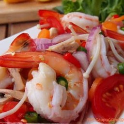 ยำกุ้ง