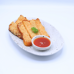 ขนมปังหน้ากุ้ง. Fried Shrimp And Sesame Toast