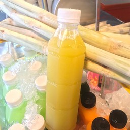น้ำอ้อยขวดใหญ่ขวดละ60บาท